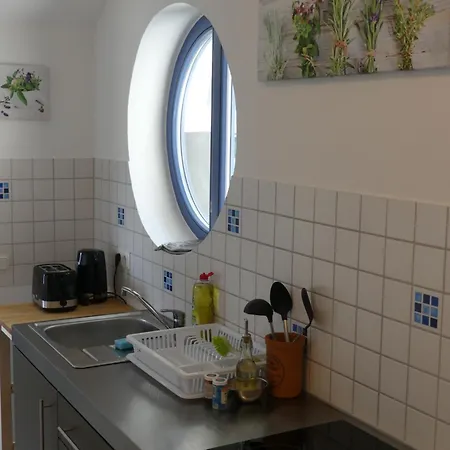 Apartment Apartment-koeln-bonn, Ihr Zuhause Auf Zeit. *