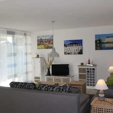 Daire Apartment-koeln-bonn, Ihr Zuhause Auf Zeit. Wesseling