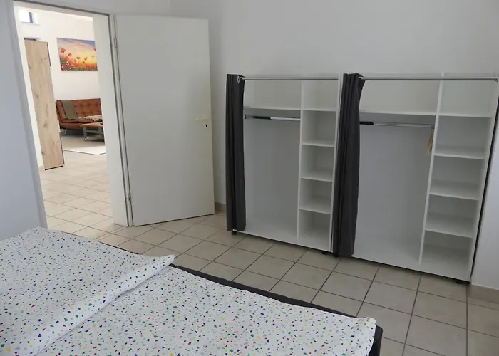 Lejlighed Apartment-koeln-bonn, Ihr Zuhause Auf Zeit. *